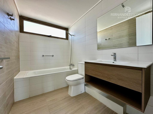 Concon - Vende Casa 3 Pisos 4d 4b 2e - Pinares De Montemar