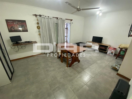 Imagen 3 de 6 de *****ph 2 Amb Planta Baja Con Patio***** Excelente Ubicacion! - Pilar 1300