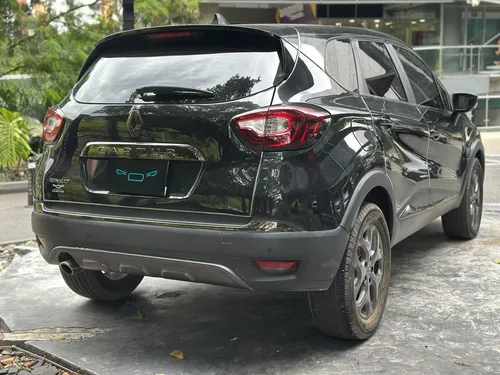 Renault Captur 2.0 Intens Automática