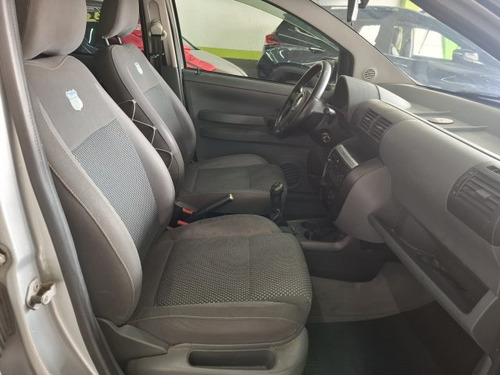 Volkswagen Fox Fox 1.6 MI ROUTE 8V FLEX 4P MANUAL