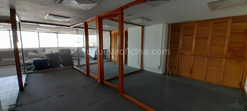Oficina De 132m2 Acondicionada En Renta En Torre Corporativa En Col. Juarez,cdmx