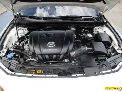 Mazda 3 GRAND TOURING LX 2500CC AT AA