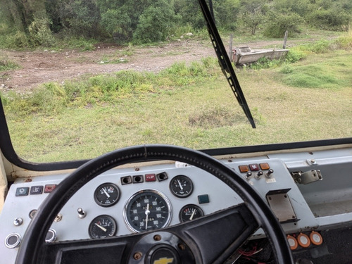 Canadiense 4x4 Motor Nissan
