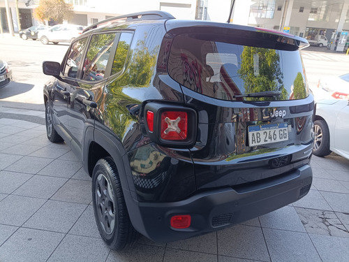 Jeep Renegade 1.8 Sport At