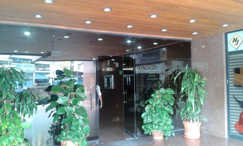 Imagen 2 de 13 de Se Alquila Oficina Al Mejor Del Mercado En Los Dos Caminos