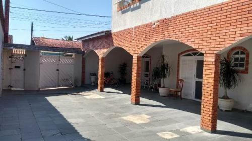 Linda Casa No Jd Regina, Em Itanhaém De Frente Pro Mar