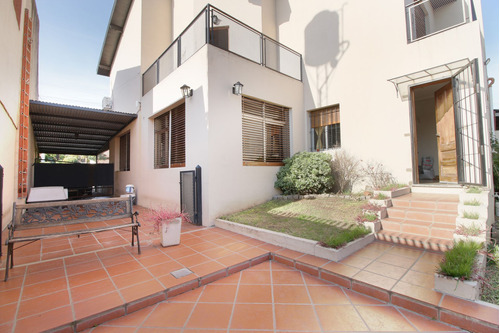 Venta Casa 5 Ambientes Con Pileta Monte Grande