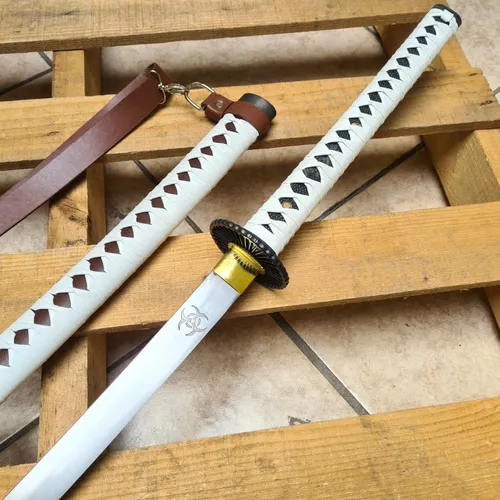 Espadas y katanas hechas en el Peru - Bisento en Acero Titán