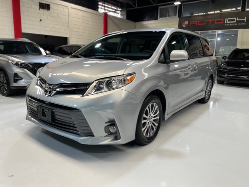 Toyota Sienna 3.5 Xle At