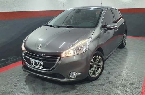 Imagen 6 de 15 de Peugeot 208 2015 1.6 Feline Pack Cuir