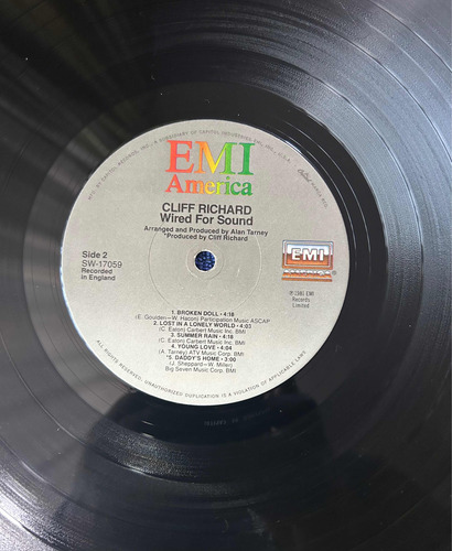 Disco Vinilo De Época Cliff Richard Wired For Sound G+ (Usado)