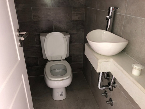 Imagen 5 de 10 de Departamento En Venta En Ramos Mejia