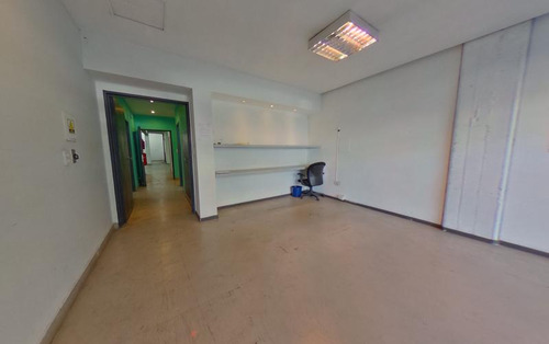 Alquiler - Depósito Oficinas Galpón Edificio Comercial Polo Audiovisual Productoras Tecnología Ideal Pick Up Con Montacargas 7 Baños Luminoso Chacarita