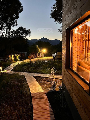 Turístico Cabaña En Venta En Villa Lago Meliquina, San Martin De Los Andes, Patagonia
