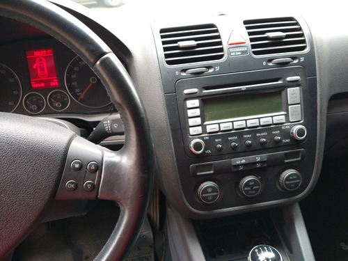 Volkswagen Vento 2.5 Advance 170cv 2009