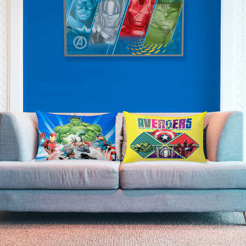 Almohada 70x50 Cm Avengers Escudos - Providencia Color Amarillo