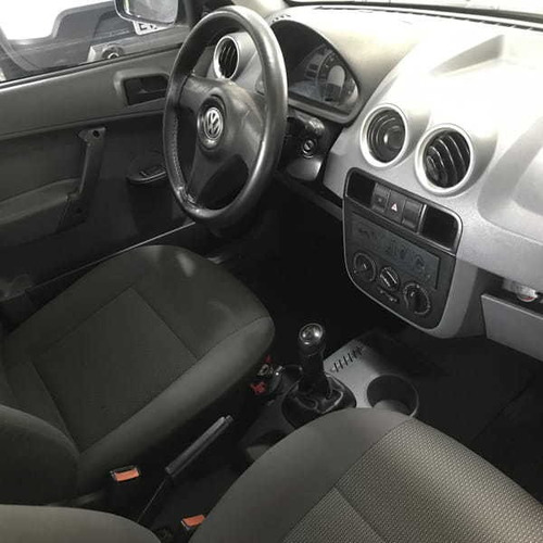Imagem 13 de 15 de Volkswagen Gol 1.0 G4 Trend 8v Flex 4p Manual