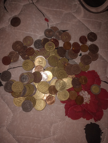 Tengo Estás Monedas Para Vender Y También De Un Peso Y De Do