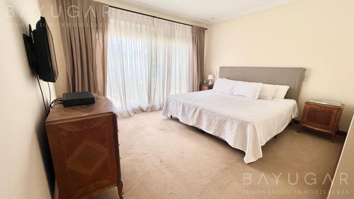 Imagen 10 de 21 de Venta - Muy Linda Casa En Club De Campo San Francisco - Bayugar Negocios Inmobiliarios
