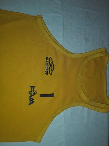 Imagen 2 de 5 de Camiseta Voley Feda Olympikus #1 Talle M