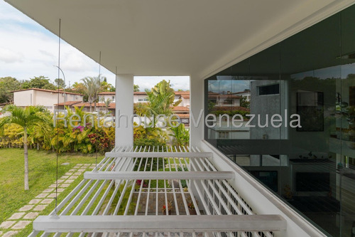 Hermosa Casa En Alquiler, Urb. Lomas De La Lagunita.