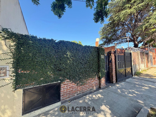 Casa 3 Amb Con Cochera En Villa Ballester