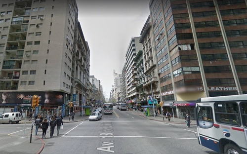 Imagen 9 de 12 de Venta Amplia Oficina Comercial Por Calle Andes Centro