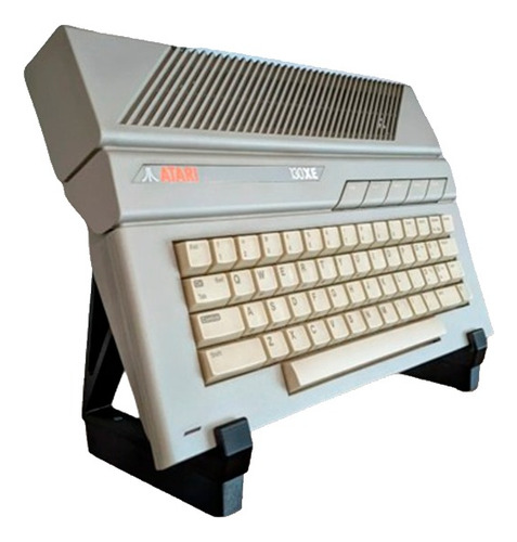 Atari 130xe Kit De Bases Para Exhibición 