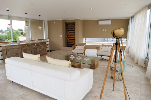 Alquiler Casa Escobar: 4 Dorm. C/muebles - Piscina - Haras Atardecer