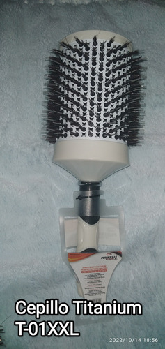 Imagen 2 de 7 de Cepillos Rucha Titanium Profesional