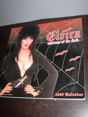 Elvira Mistress Of The Dark Almanaque 97 Excelente Vampira