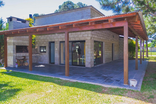 Imagen 2 de 21 de Venta Casa Quinta En Arroyo Leyes