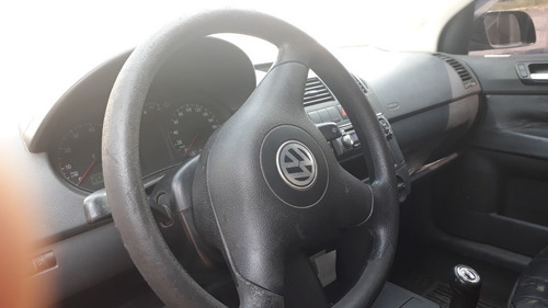 Volkswagen Polo Sedan 2006 1.6 Comfortline Total Flex 4p