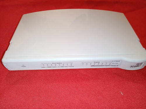 The 3com Officeconnect Gigabit Switch 8 (Usado)