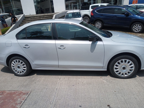 Imagen 8 de 13 de Volkswagen Jetta 2018 2.0 Tiptronic At
