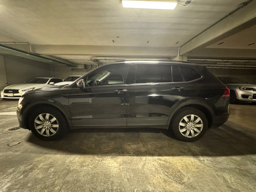 Volkswagen Tiguan 1.4 Trendline At