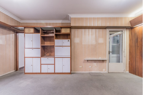 Imagen 9 de 30 de Venta Departamento Muy Luminoso De 4 Ambientes Con Dependencia En Balvanera