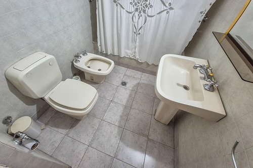 Venta Casa 3 Dormitorios Estilo Francés Con Patio Terraza Y Garage Almagro