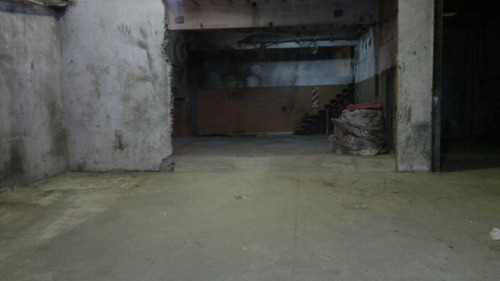 Imagen 2 de 8 de Venta De Importante Galpón Industrial De 280 M2.
