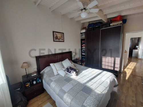 Venta Duplex 3 Ambientes C/ Cochera. Zona San Juan