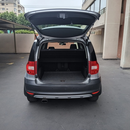Skoda Yeti 1.2 Tsi Elegance At 4ab