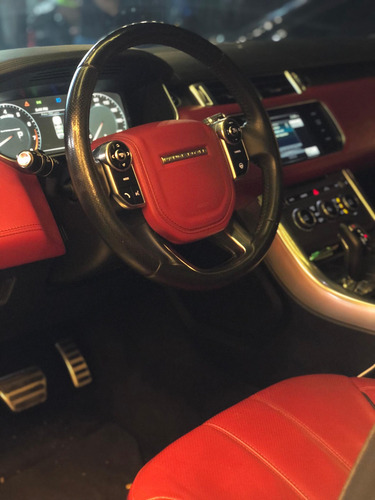 Land Rover Ragne Rver Sport Biography