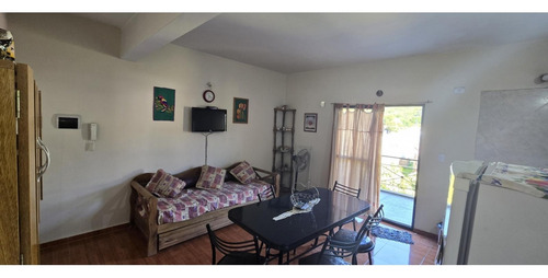 Se Vende Departamento 1 Dormitorio Pileta, Cochera Y Balcon Carlos Paz