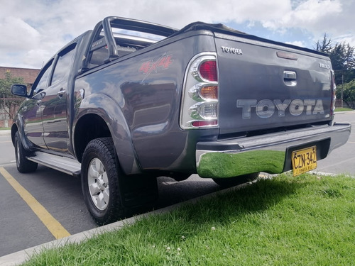 Toyota Hilux 4x4 2.7 Cc