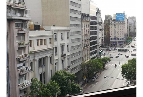 Exclusivo Piso De Oficinas Sup:450 M2 Con Dos Cocheras - Ven
