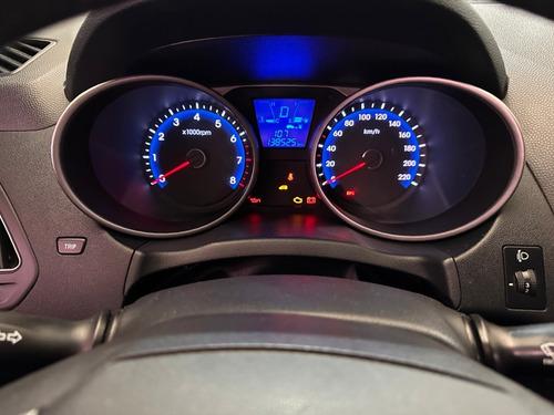 Imagen 13 de 21 de Hyundai Tucson 2.0 Gls 4x4 At Nd