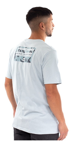 Imagen 4 de 7 de Polera Manga Corta Hombre Hang Loose Keep Surfing Celeste