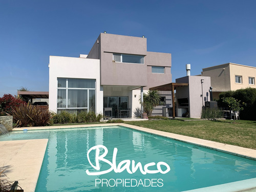 Casa En Venta En El Cantón, Escobar, G.b.a. Zona Norte