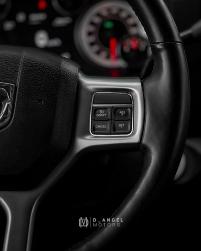 RAM 1500 5.7 Laramie Atx V8