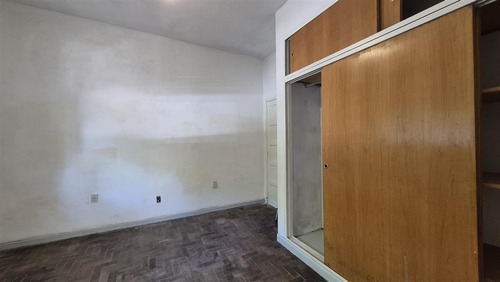 Casa 3 Amb. En Venta, Con Jardín Y Terraza. Florida - Vicente López